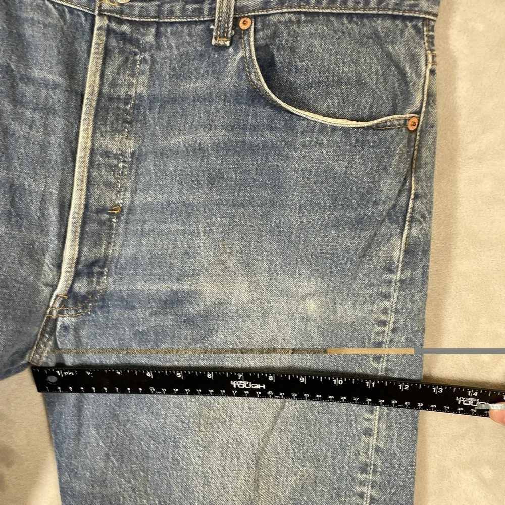 Levis item good